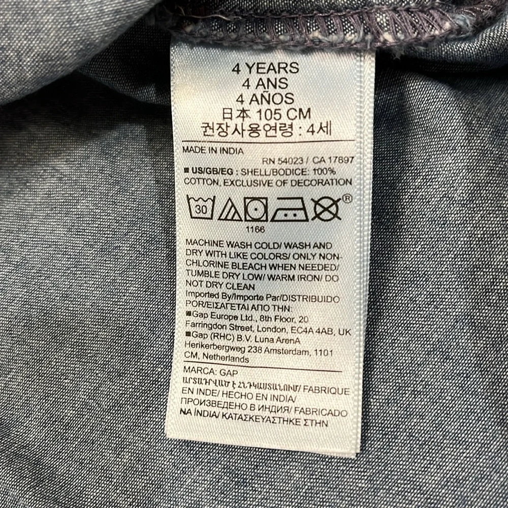 babyGap Embroidered Denim Dress/NWT/4 Years